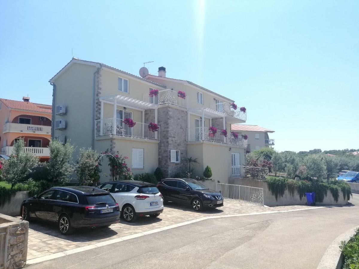 Guesthouse Olei 马林斯卡 外观 照片